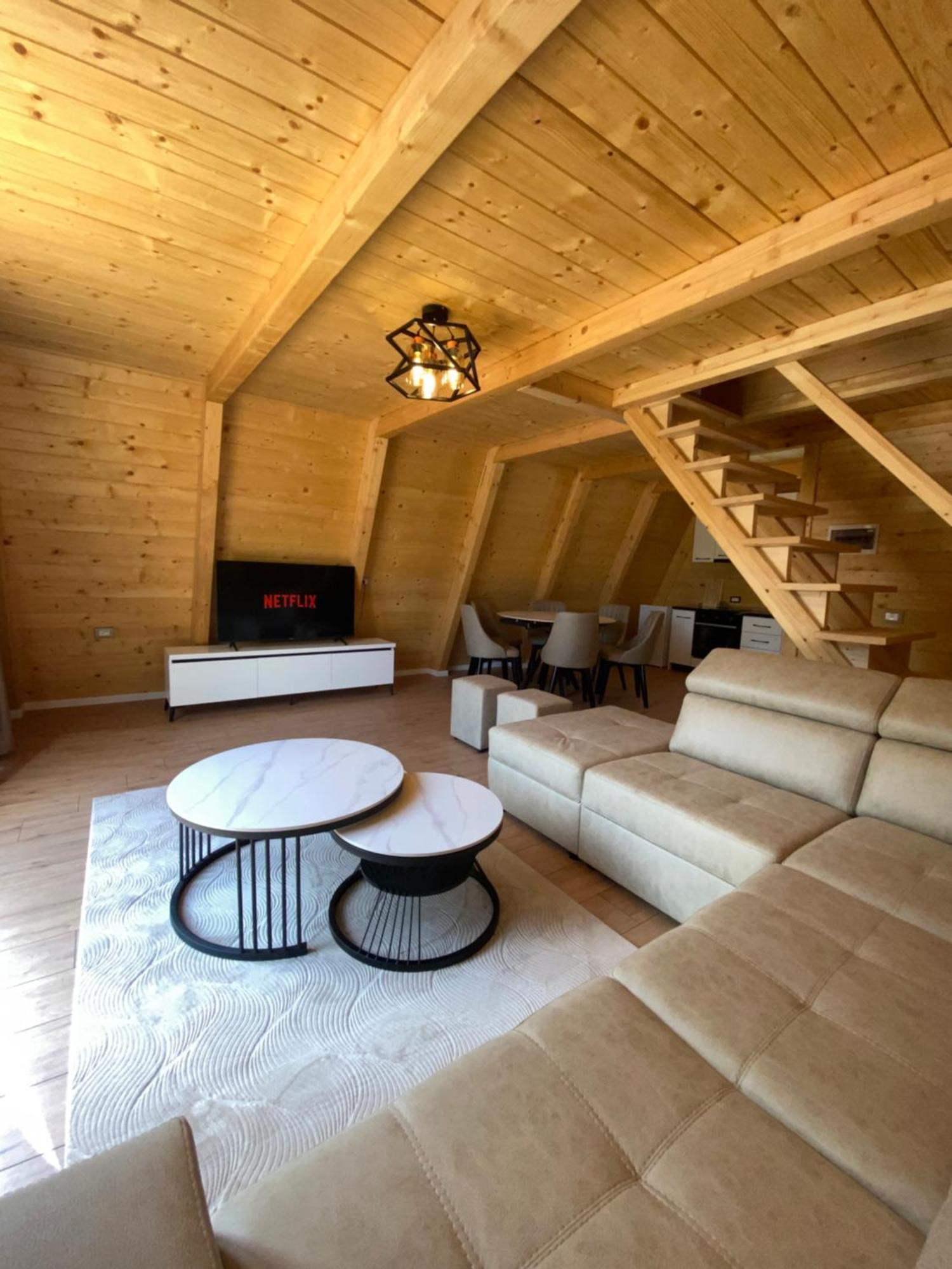 שקודר Monark Villas מראה חיצוני תמונה